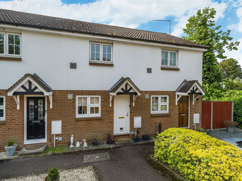 2 bed terraced house for sale in Oaks Road, Stanwell, Surrey TW19 Zoopla