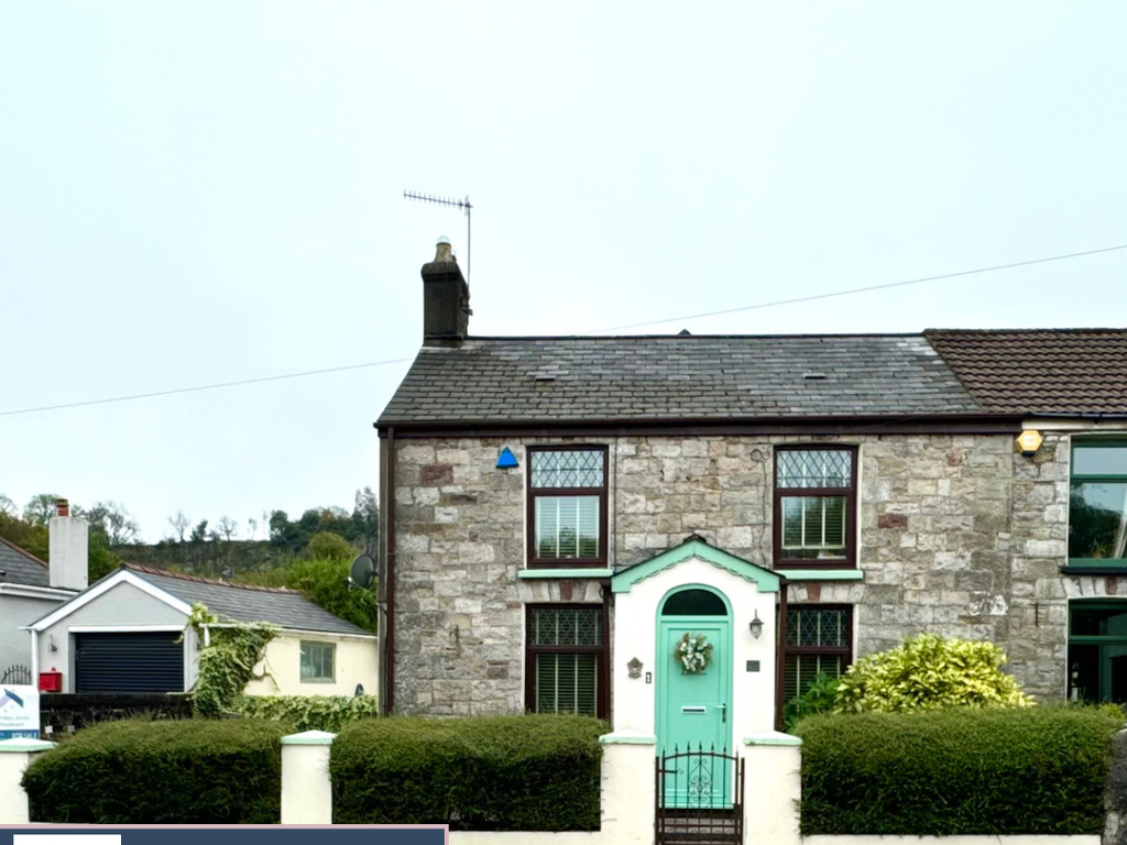 3 bed cottage for sale in Chapel Road, Penderyn, Aberdare, Mid