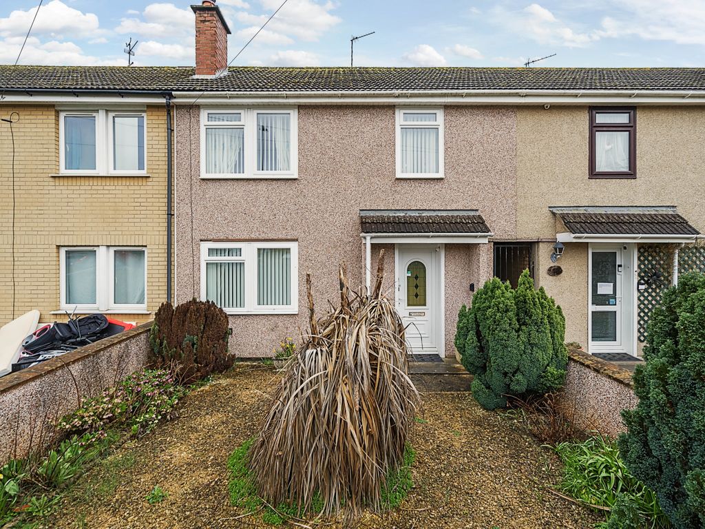 3 bed terraced house for sale in Balmoral Road, Keynsham, Bristol BS31
