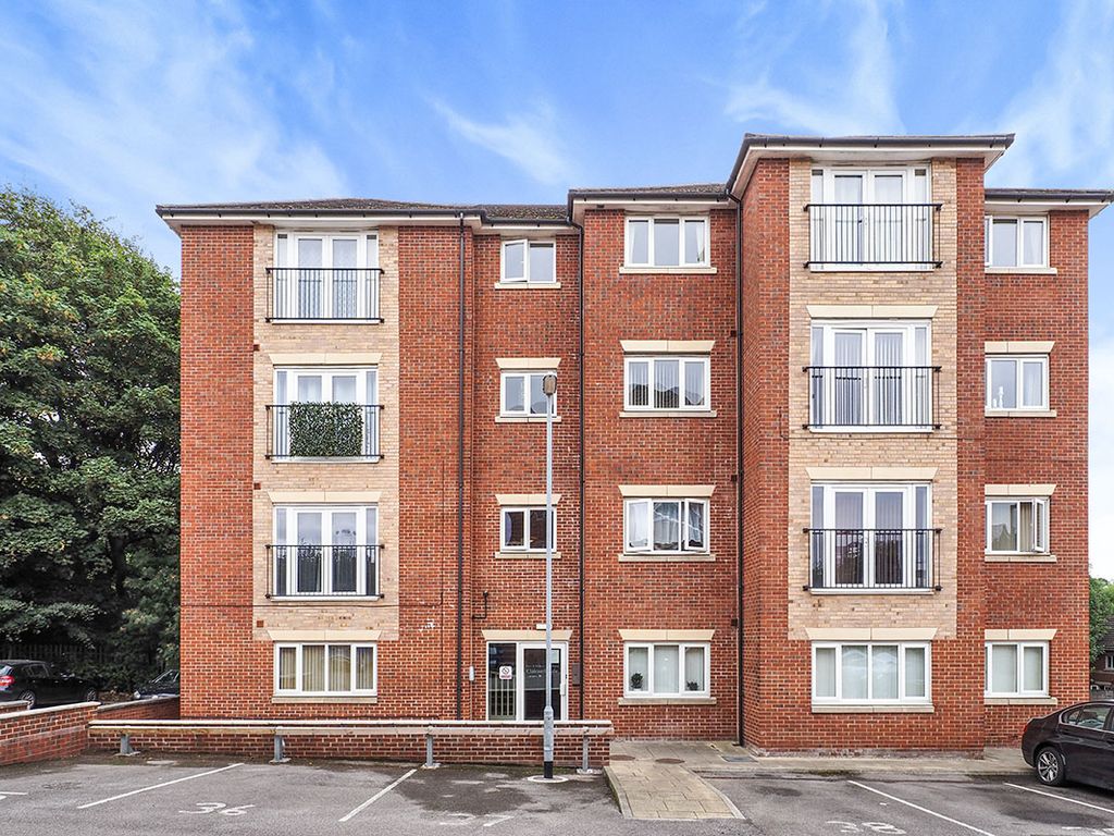 2 bed flat to rent in Oakwell Vale, Barnsley, South Yorkshire S71 Zoopla