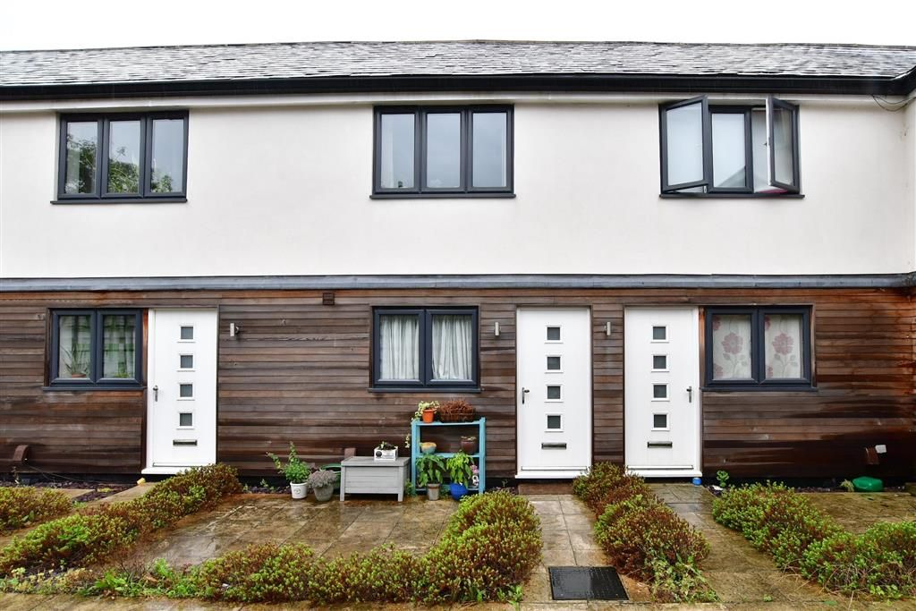 1 bed terraced house for sale in Woodlands Road, Redhill, Surrey RH1
