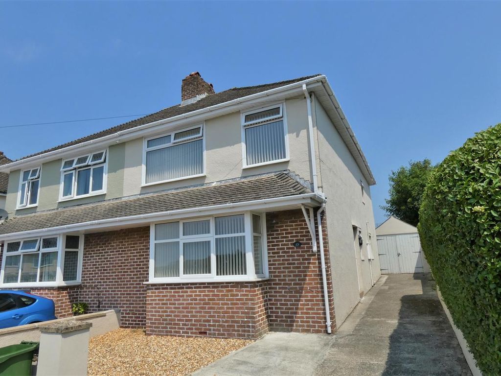 3 bed semidetached house for sale in Queensway, Haverfordwest SA61, £