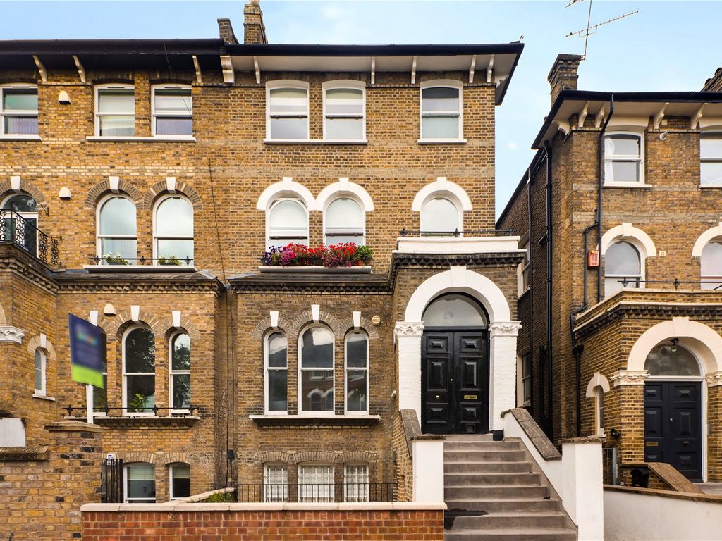 2 bed flat for sale in Huddleston Road, Tufnell Park, London N7, £