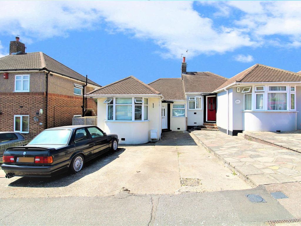 3 bed semidetached bungalow for sale in Edendale Road, Bexleyheath DA7