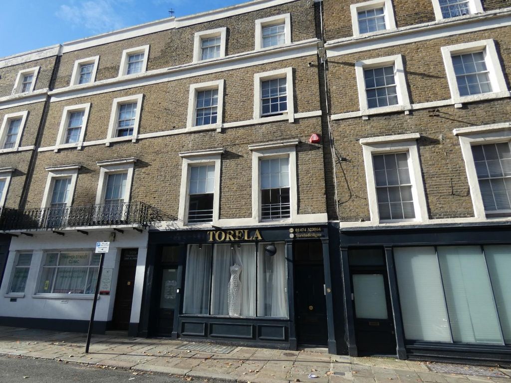 1 bed flat to rent in Harmer Street, Gravesend DA12, £850 pcm Zoopla