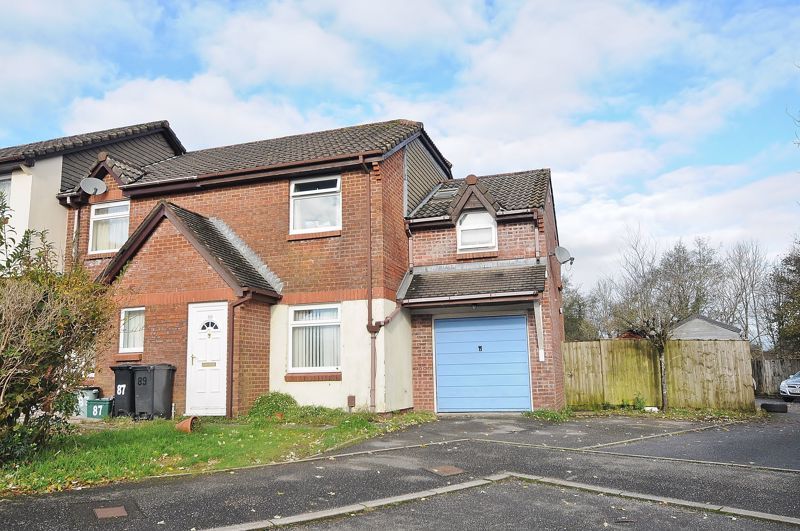 3 bed end terrace house for sale in Woodend Road, Woolwell, Plymouth