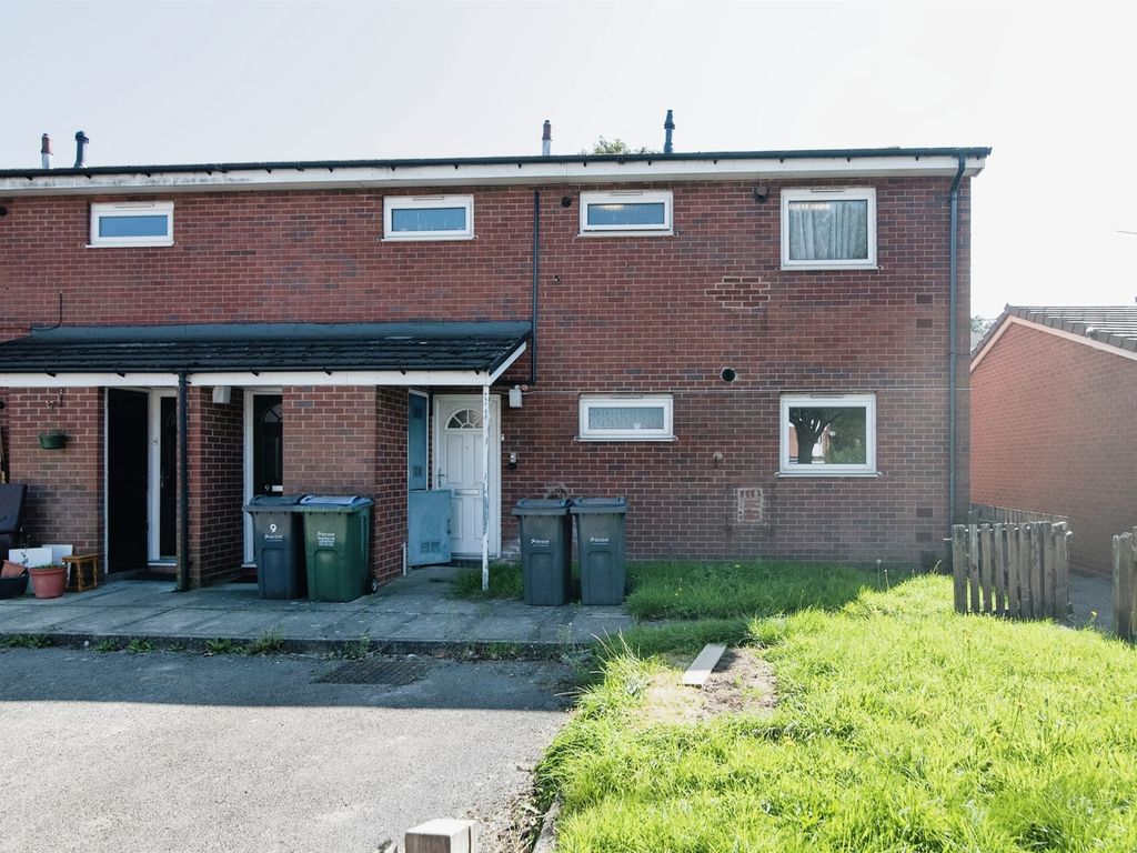 2 bed for sale in Pool Road, Smethwick B66, £125,000 Zoopla