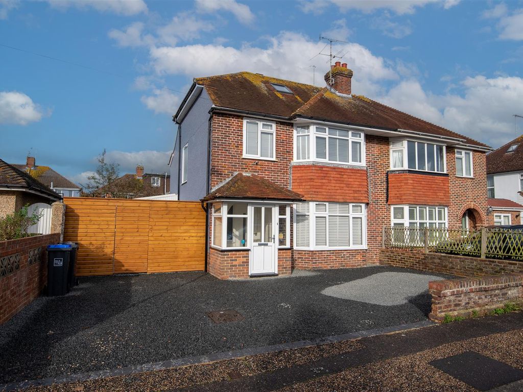 4 bed semidetached house for sale in Broadwater Way, Broadwater, Worthing BN14, £550,000 Zoopla