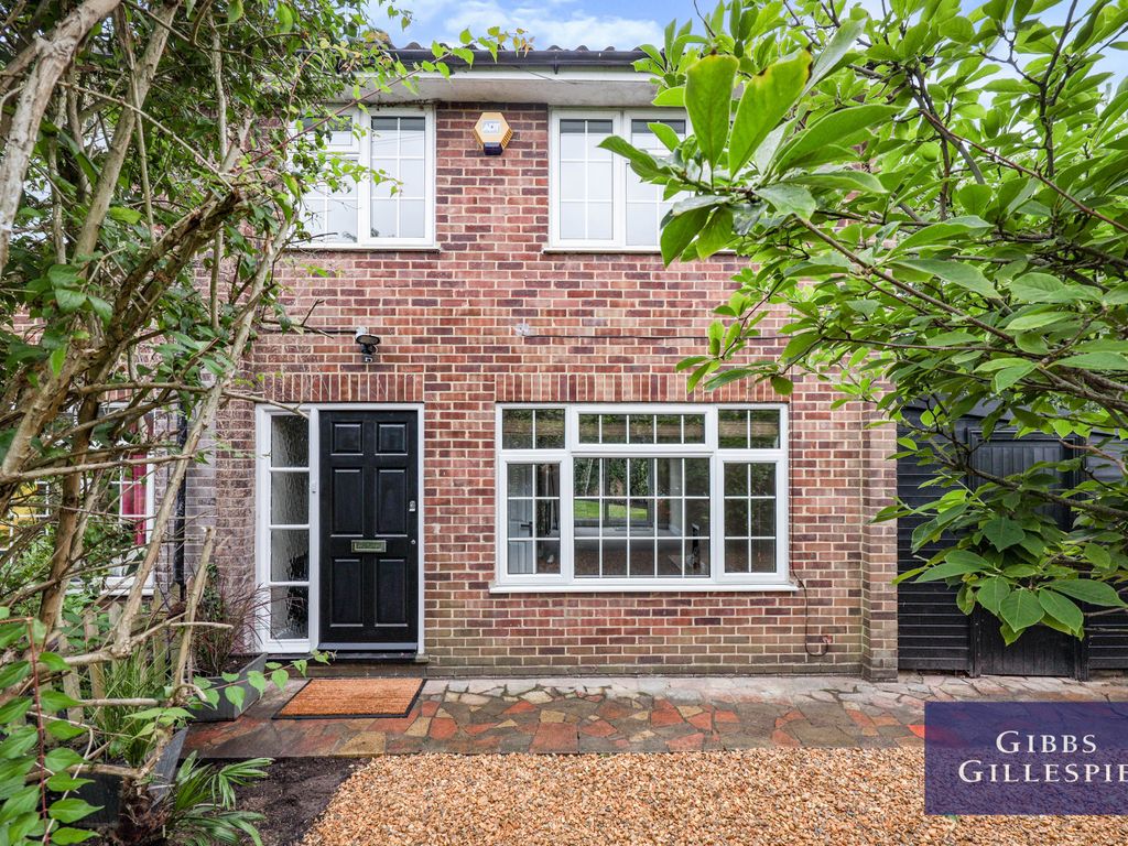 3 bed end terrace house to rent in Hollybush Lane, Denham, Uxbridge UB9, £1,750 pcm Zoopla