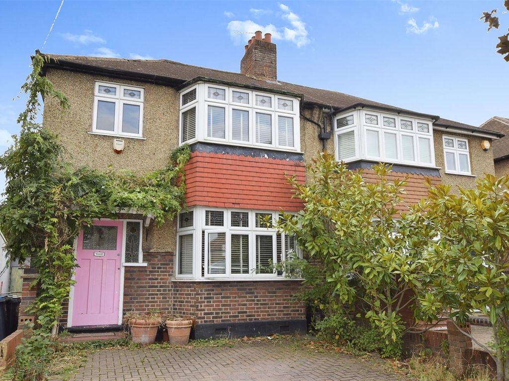 3 bed property for sale in Cannon Hill Lane SW20 Zoopla