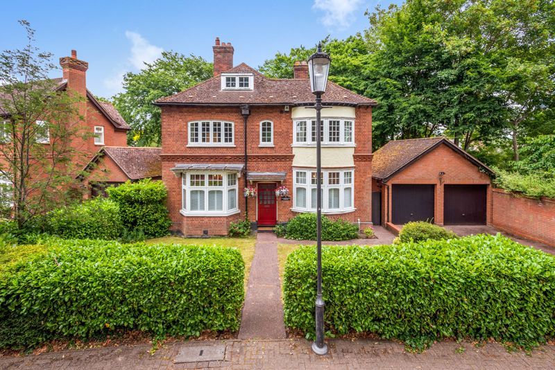 5 bed detached house for sale in Rowanwood Avenue, Sidcup DA15 Zoopla