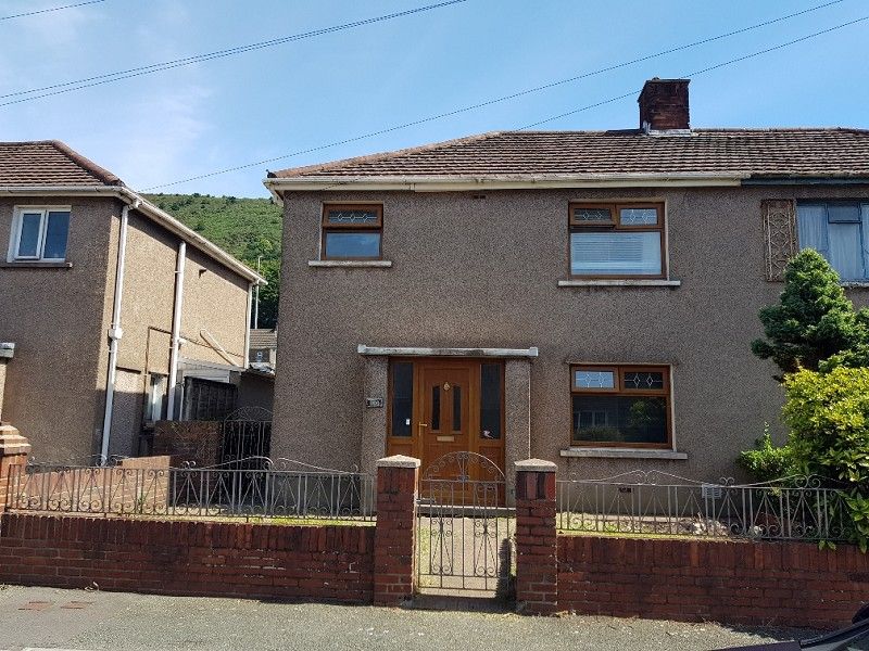 3 bed semidetached house for sale in Vaughan Close, Port Talbot, Neath