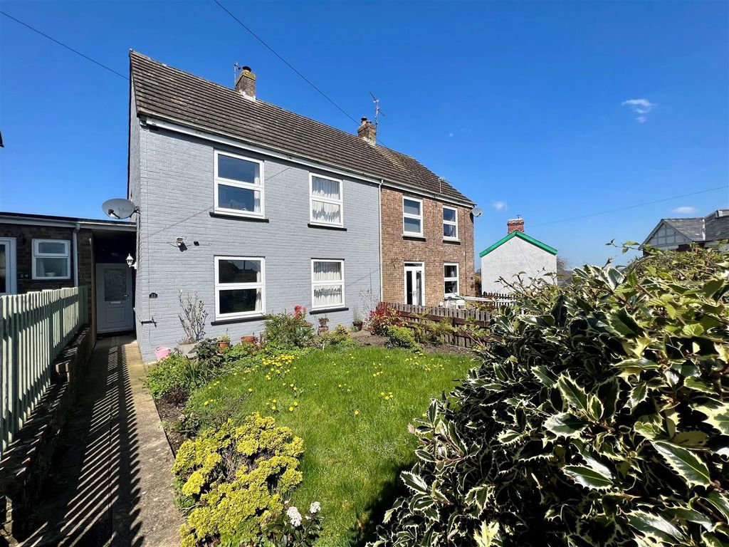3 bed semidetached house for sale in Barrowell Lane, St. Briavels