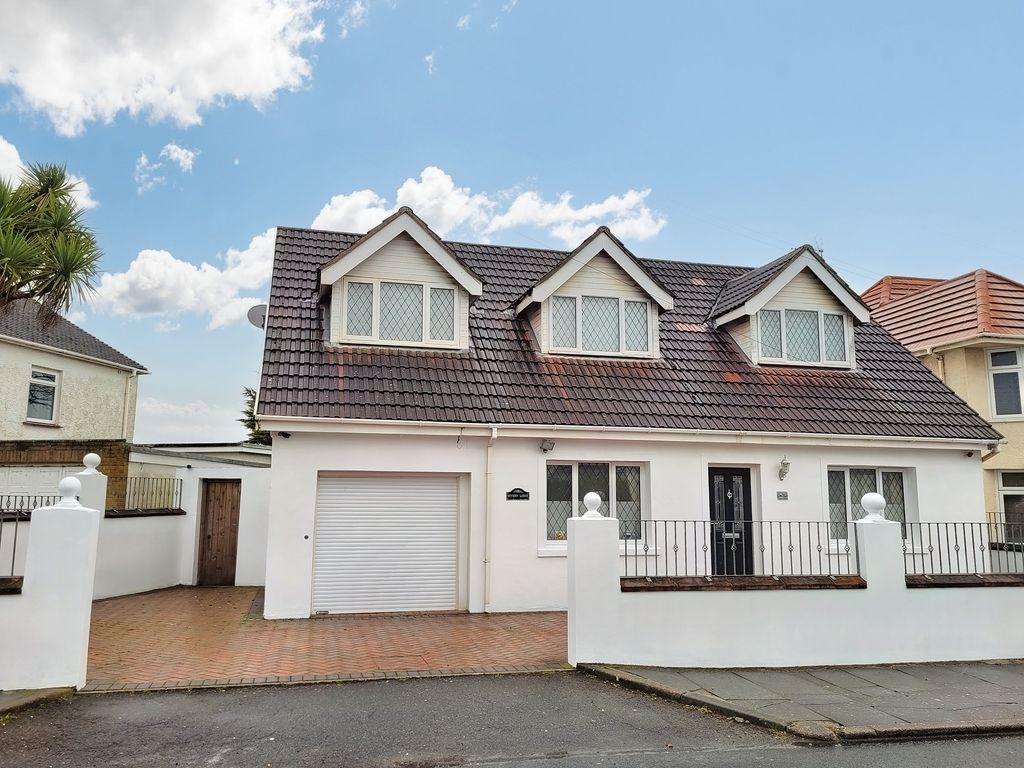 4 bed detached bungalow for sale in Severn Road, Porthcawl CF36 Zoopla