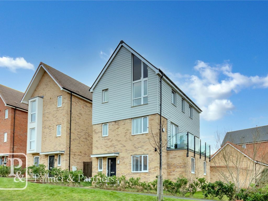 5 bed detached house for sale in Reg Hilham Walk, Stanway, Colchester, Essex CO3, £450,000 Zoopla
