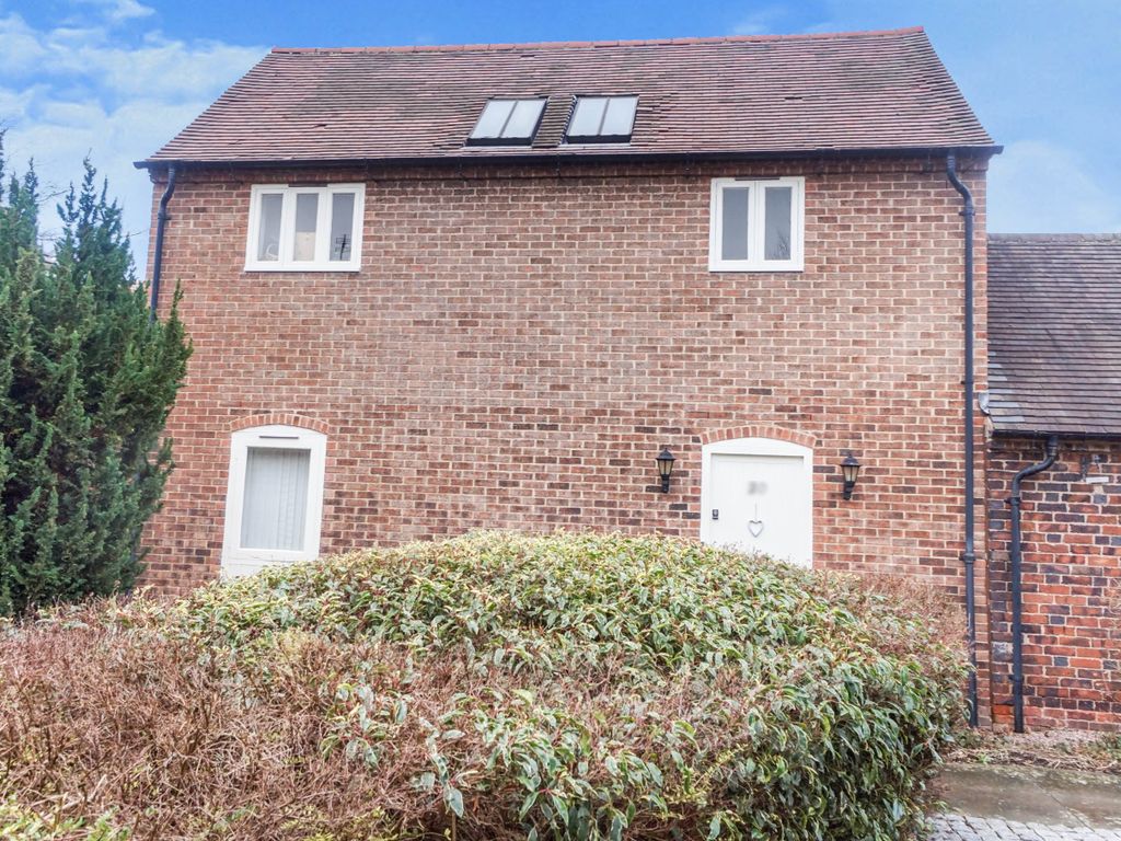 2 bed barn conversion for sale in The Greaves, Minworth, Sutton