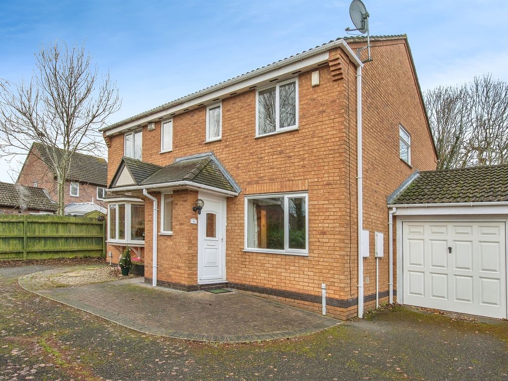 3 bed semidetached house for sale in Mapit Place, Lyppard Kettleby
