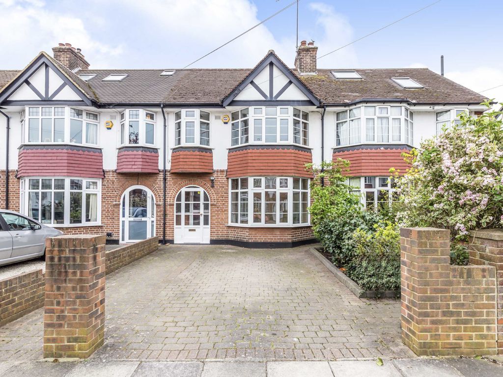 3 bed semidetached house to rent in Heathfield North, Twickenham TW2 Zoopla