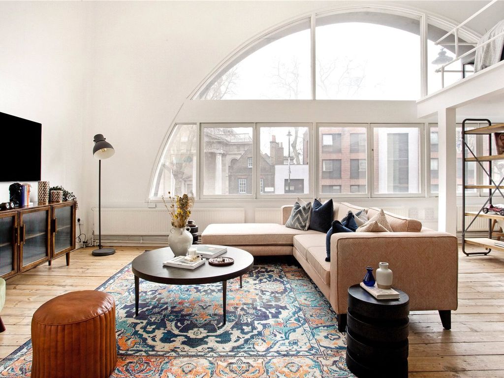 2 bed flat for sale in Shoreditch High Street, London E1, £1,795,000 Zoopla