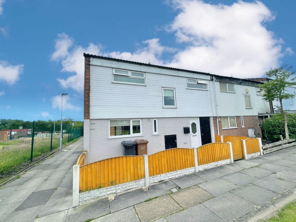 Stonyfield, Bootle L30