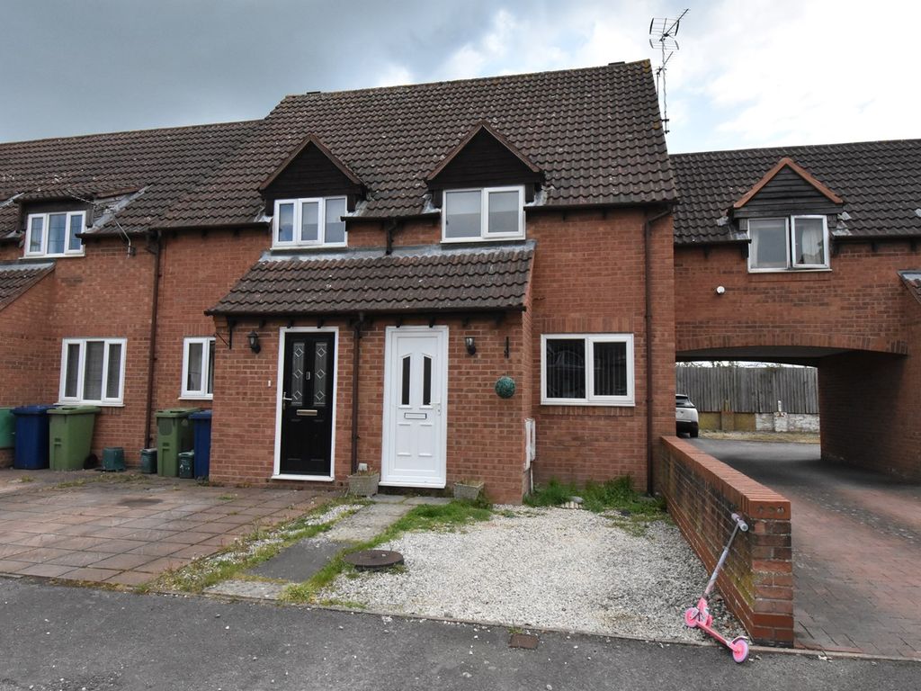 2 bed terraced house for sale in Grange Court, Northway, Tewkesbury