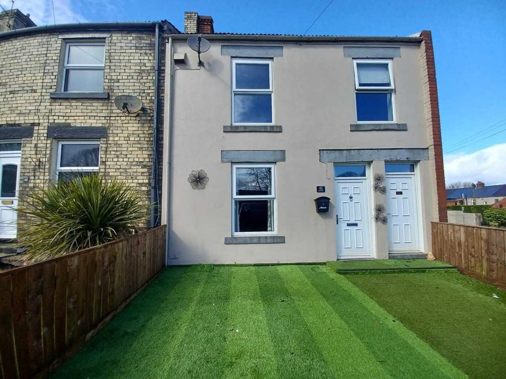 3 bed end terrace house for sale in North Street, Ferryhill, Durham