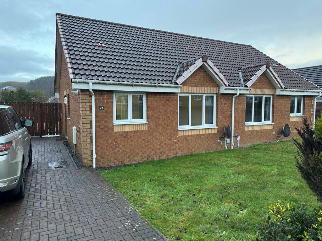 2 bed semi-detached bungalow to rent in Allison Gardens, Blackridge ...