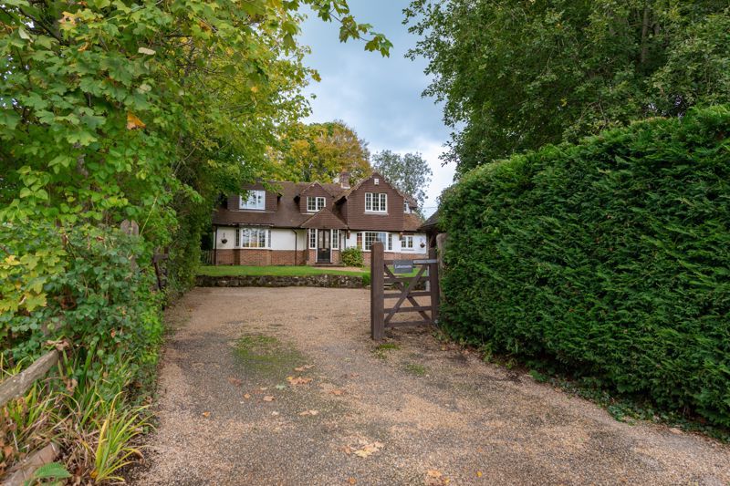 4 bed detached house for sale in Straight Half Mile, Maresfield