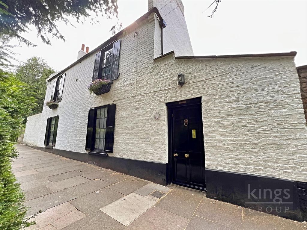 3 bed cottage for sale in Holly Walk, Enfield EN2 Zoopla