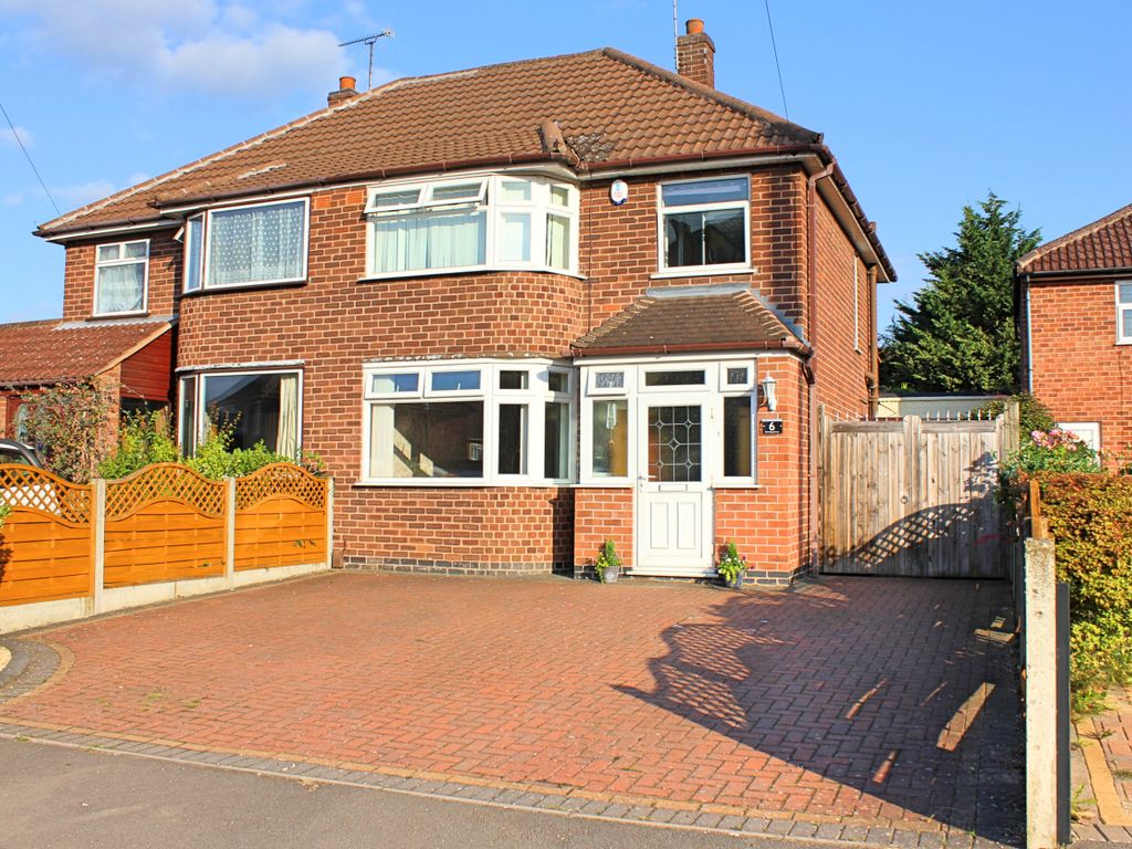 3 bed semidetached house for sale in Warmsley Avenue, Wigston LE18