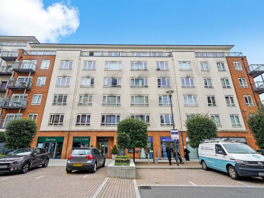 Studio for sale in Battalion House, Heritage Avenue, Aerodrome Road