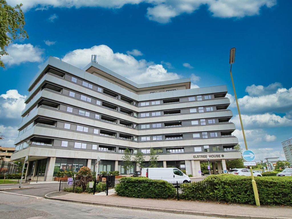 2 bed flat for sale in Elstree House, Elstree Way, Borehamwood WD6, £