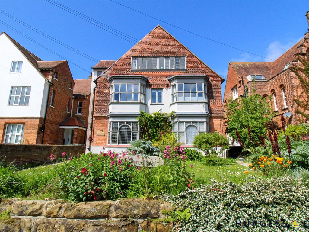 1 bed flat for sale in Boscobel Road, St. LeonardsOnSea TN38 Zoopla