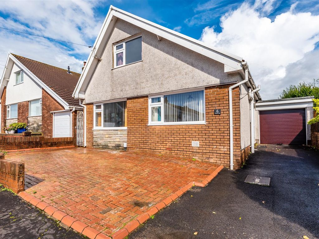3 bed detached bungalow for sale in Twyni Teg, Killay, Swansea SA2 Zoopla