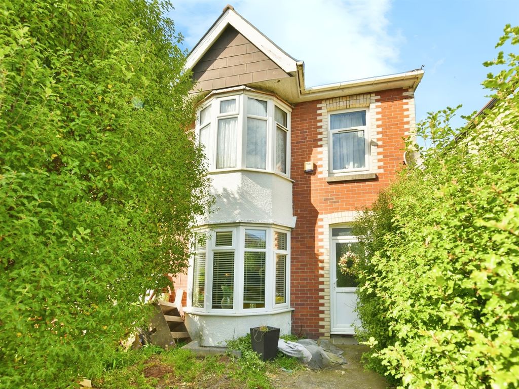 4 bed semidetached house for sale in Ladysmith Road, Plymouth PL4, £