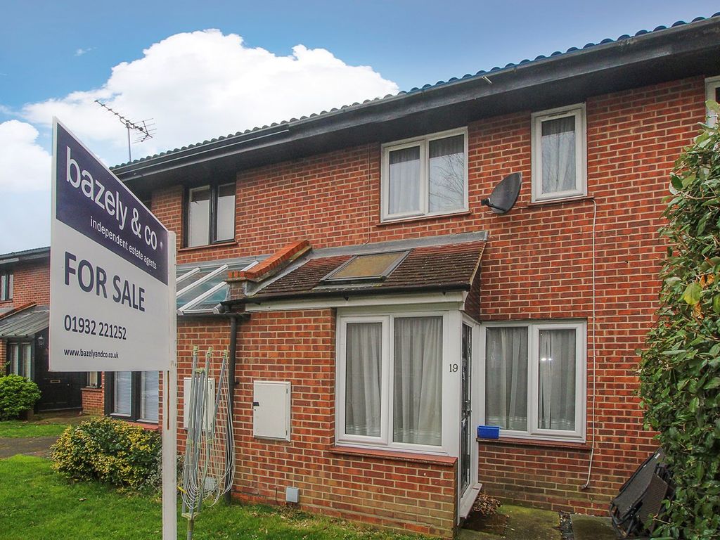 1 bed terraced house for sale in Kelly Close, Shepperton TW17, £265,000