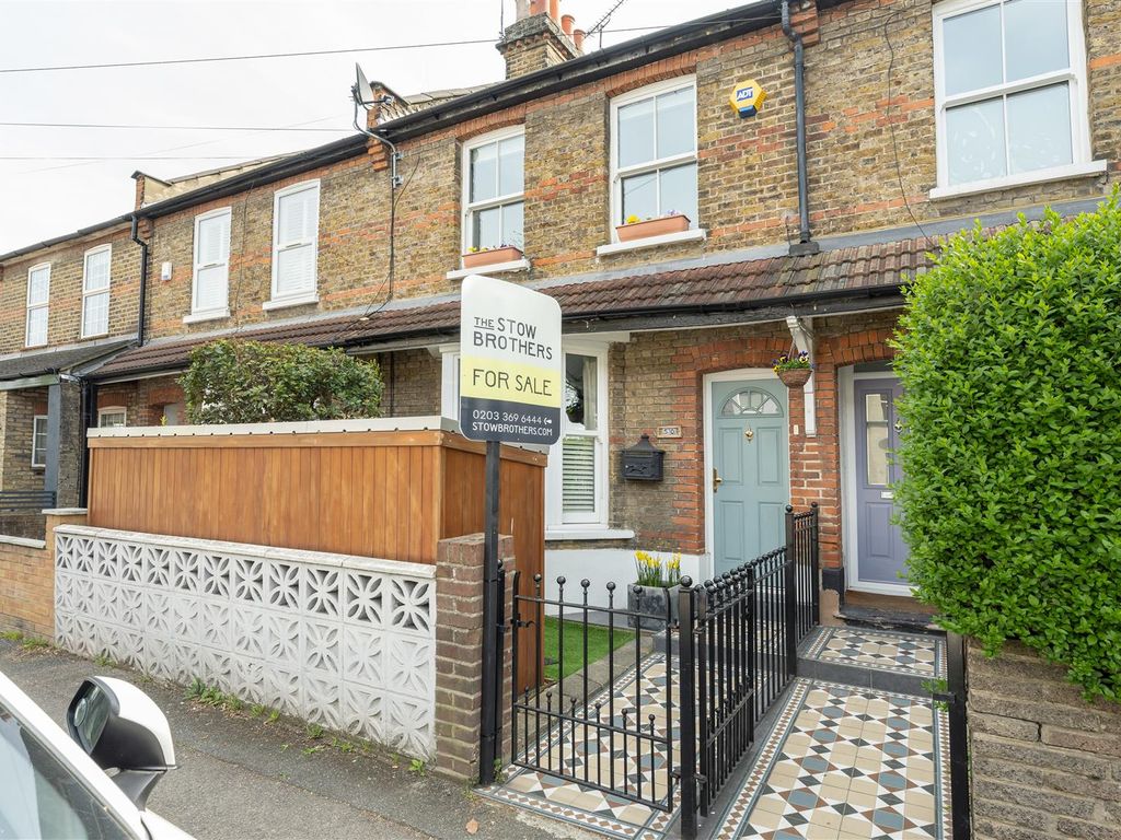 2 bed terraced house for sale in Chingford Lane, Woodford Green IG8