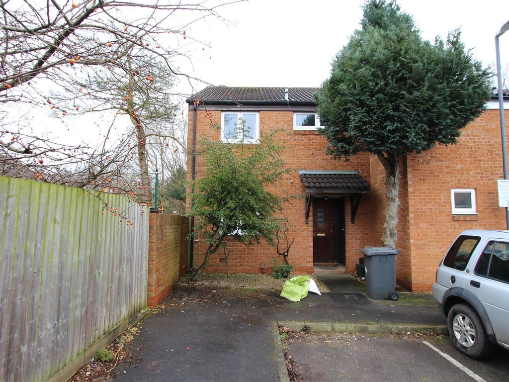 3 bed end terrace house to rent in 14 St Fagans Court, Willsbridge, Bristol BS30, £1,250 pcm