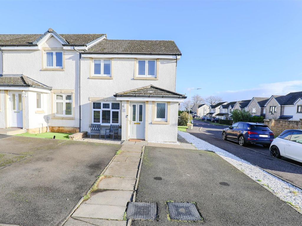 3 bed end terrace house for sale in Lochty Park, Kinglassie, Lochgelly