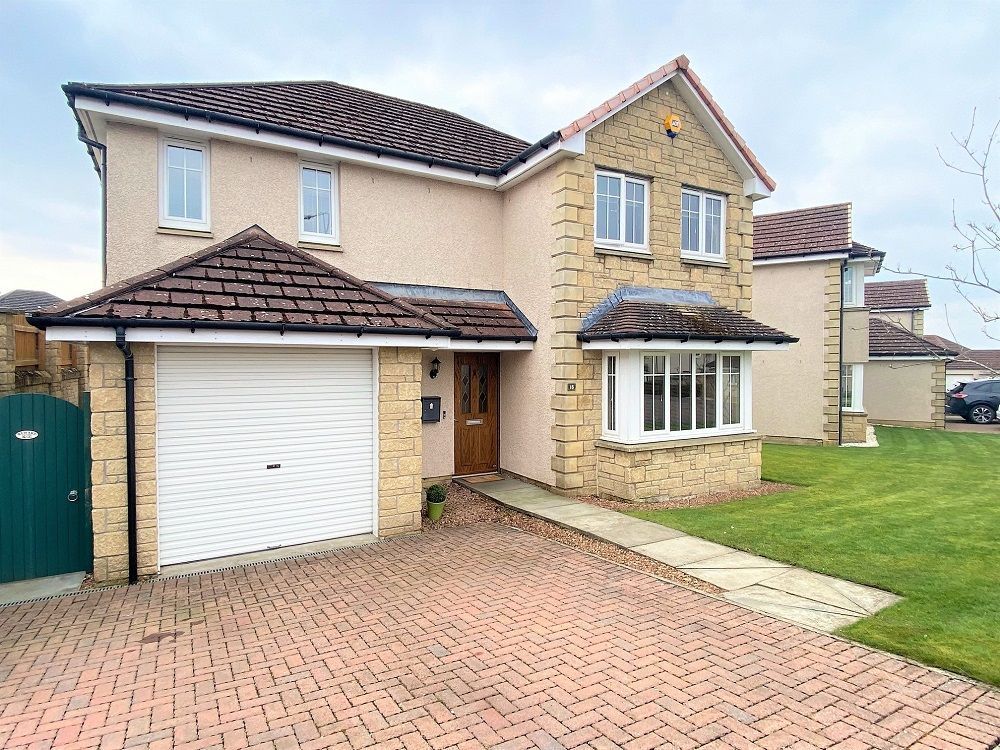 4 bed detached house for sale in 18 Burns Street, Crossgates KY4 Zoopla