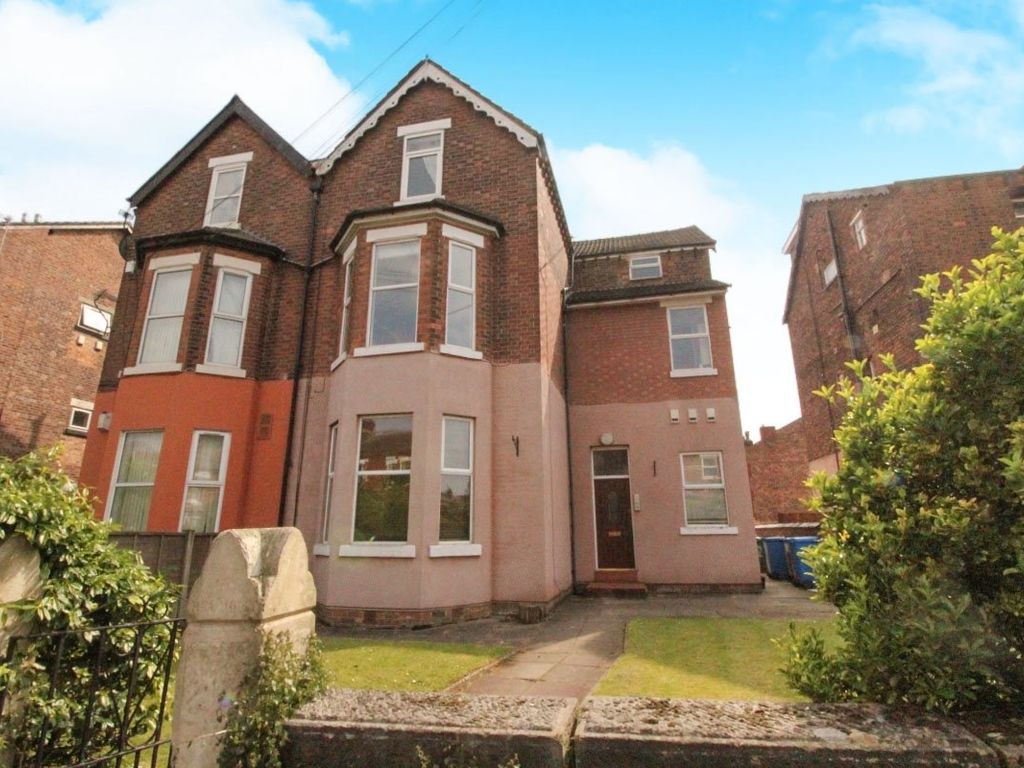 2 bed flat to rent in Atwood Road, Didsbury, Manchester M20 Zoopla