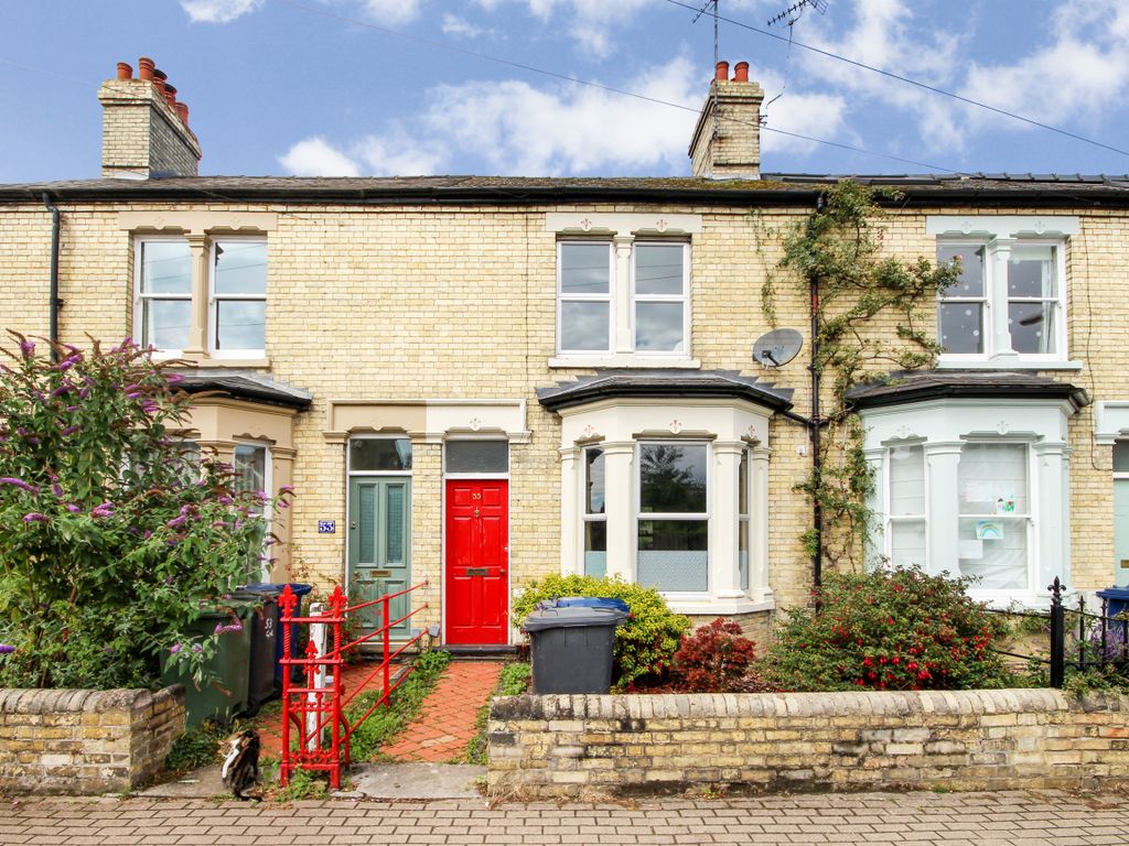 3 bed terraced house to rent in Garden Walk, Cambridge CB4, £1,600 pcm