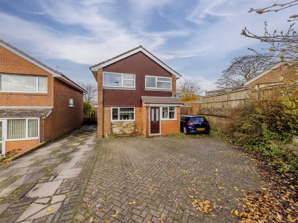 3 bed detached house for sale in Woodstock Road, Kidsgrove, Stoke On
