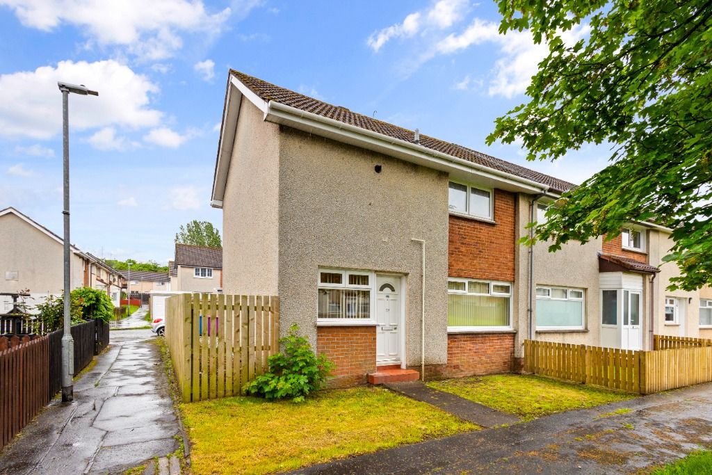 2 bed end terrace house for sale in Lomond Place, Irvine, North