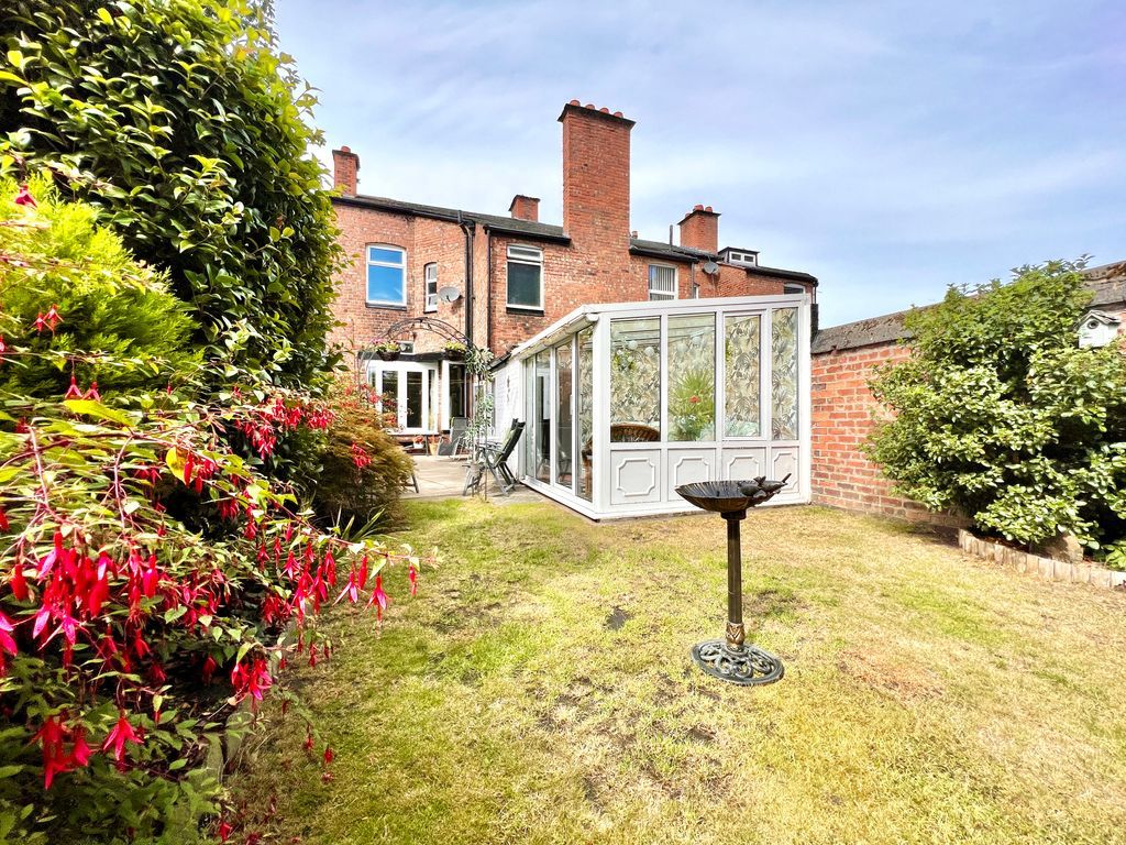 4 bed end terrace house for sale in Hougoumont Grove, Waterloo