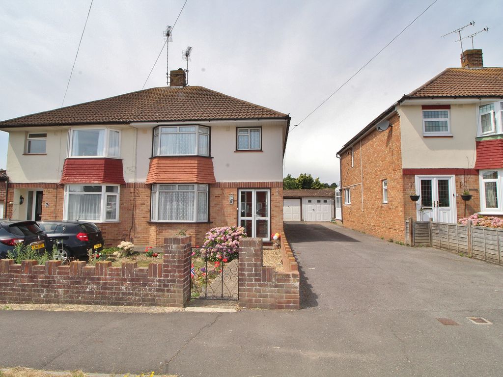 3 bed semidetached house for sale in Penhurst Road, Bedhampton, Havant