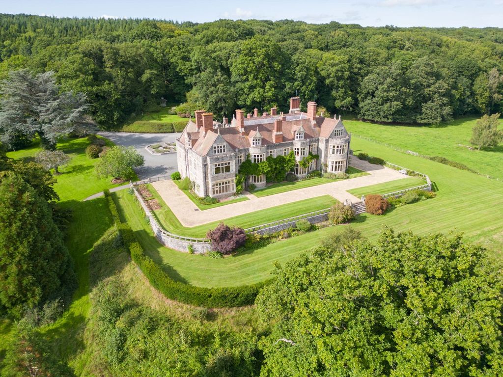 Land for sale in WhitneyOnWye, Hereford, Herefordshire HR3, £