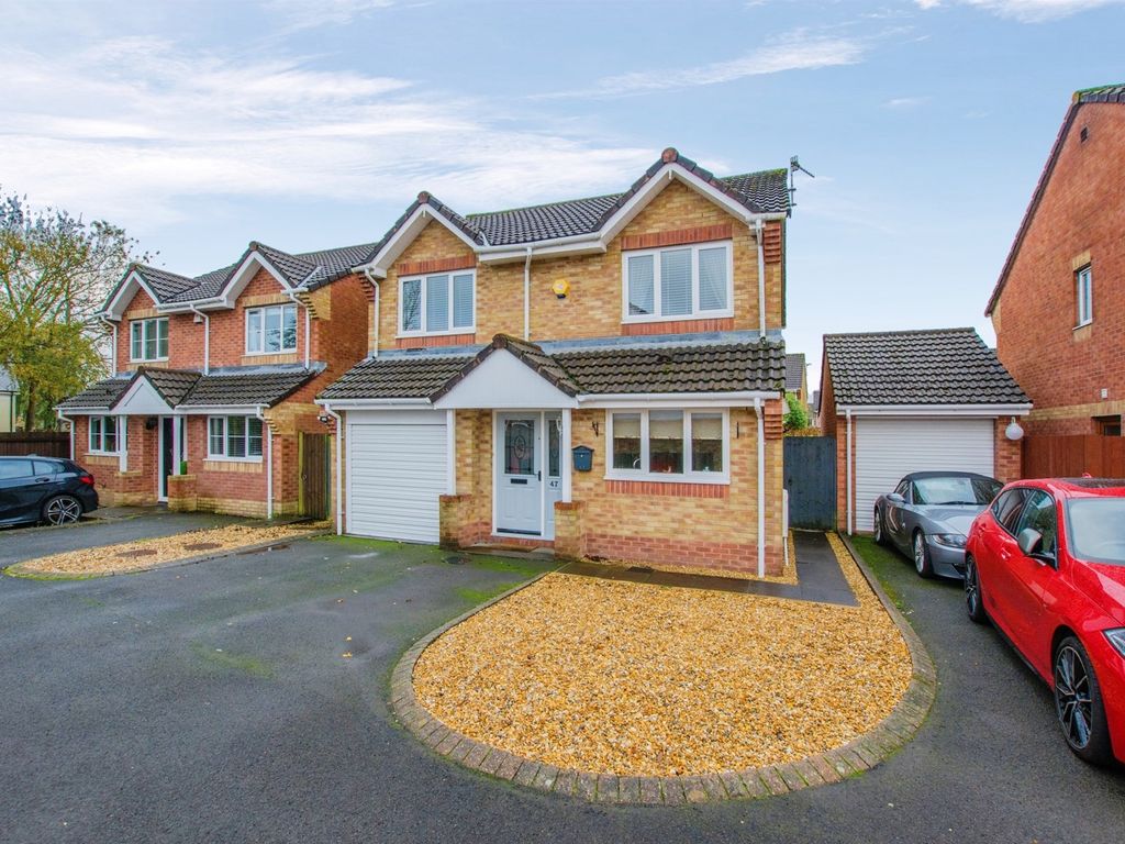 4 bed detached house for sale in Pen Y Groes, Oakdale, Blackwood NP12