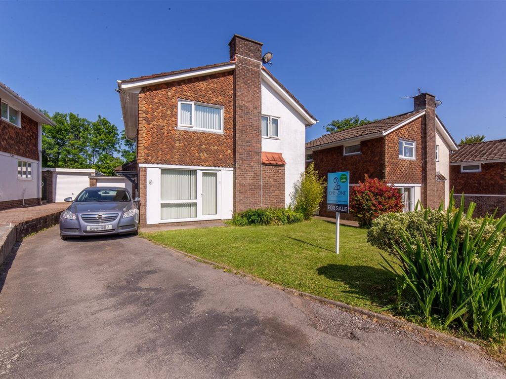 4 bed property for sale in Rolls Close, Fairwater, Cwmbran NP44 Zoopla