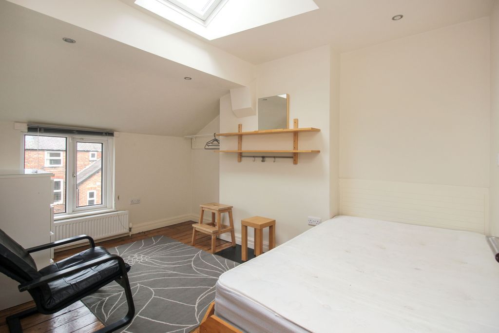 1 bed flat to rent in Davenport Avenue, Withington, Manchester M20 Zoopla